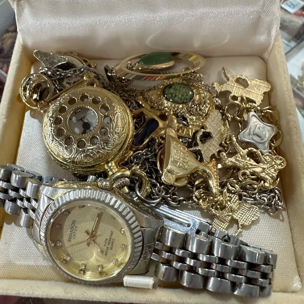 custom jewellery & watch Image 1++
