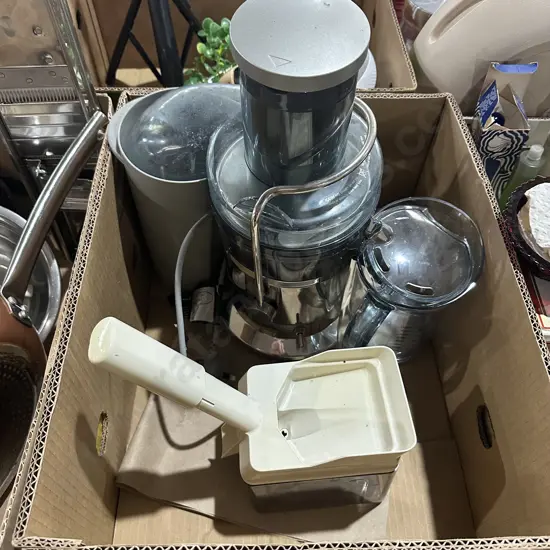 Breville Juicer plus a cherry pitter.