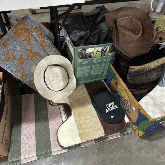 Bay lot mats, cushions, hats and Tumu products.