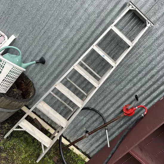 6 foot ladder