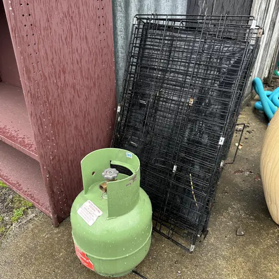 small gas bottle & pet cage