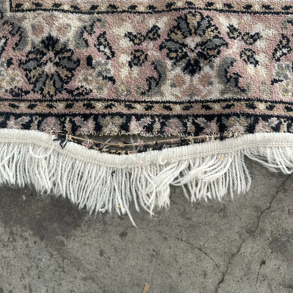 rug needs repair 2200 x 1700 Image 1++