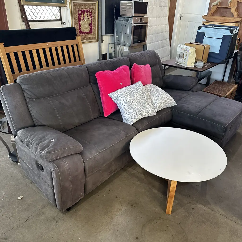 suede style modular lounge suite (needs a clean, used condition) Image 1++