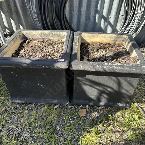 Pr Black square planters