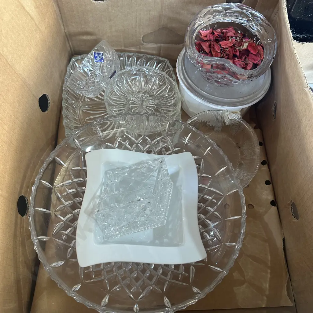 crystal bowls etc Image 1++