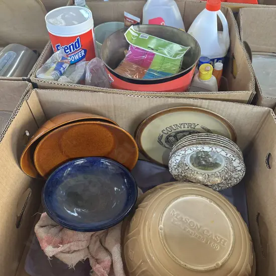 2 boxes, mixing bowl, cleaning products etc