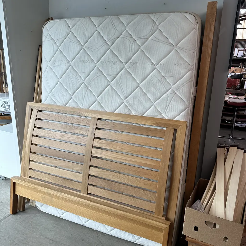 Queen size bed OAK surround & mattress Image 1++