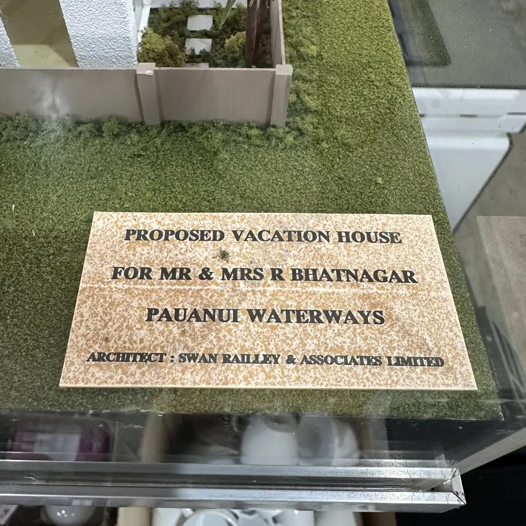 architects  model of vacation house  "Pauanui waterways" Image 1++