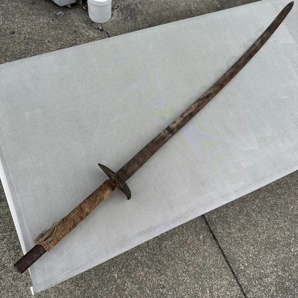 large decorative sword Image 1++