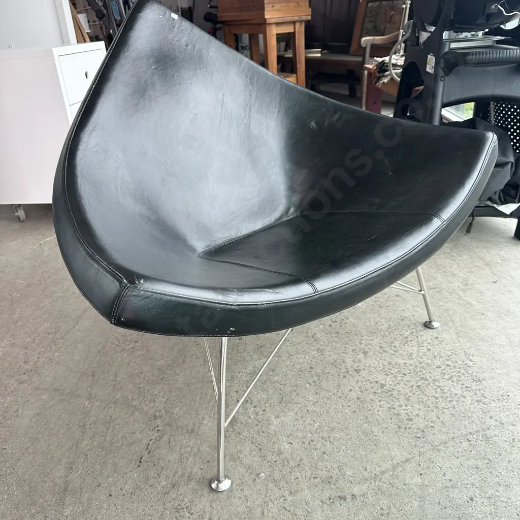 Mid-Century replica chair ex "Homage" Auckland Image 1++