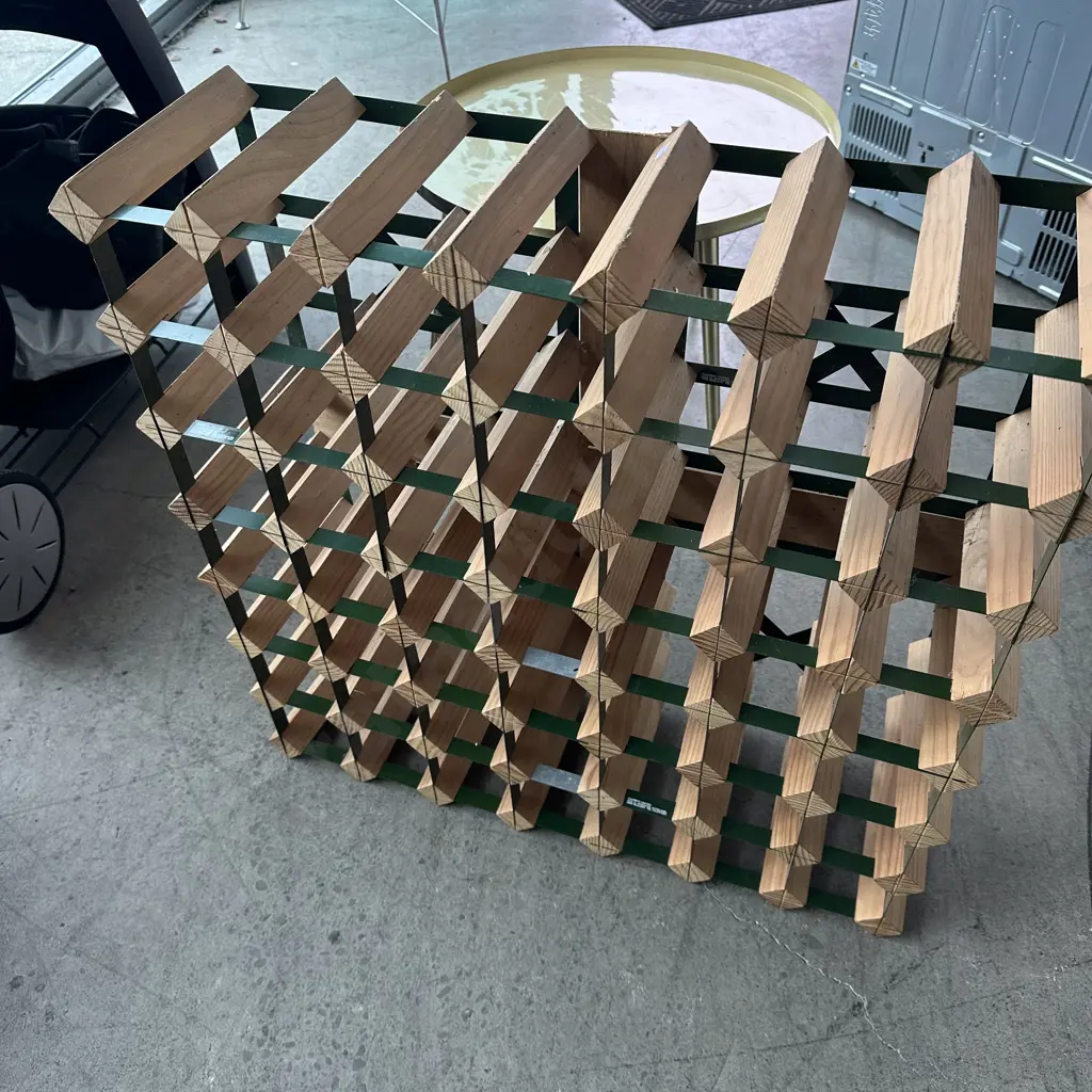 wine rack Image 1++