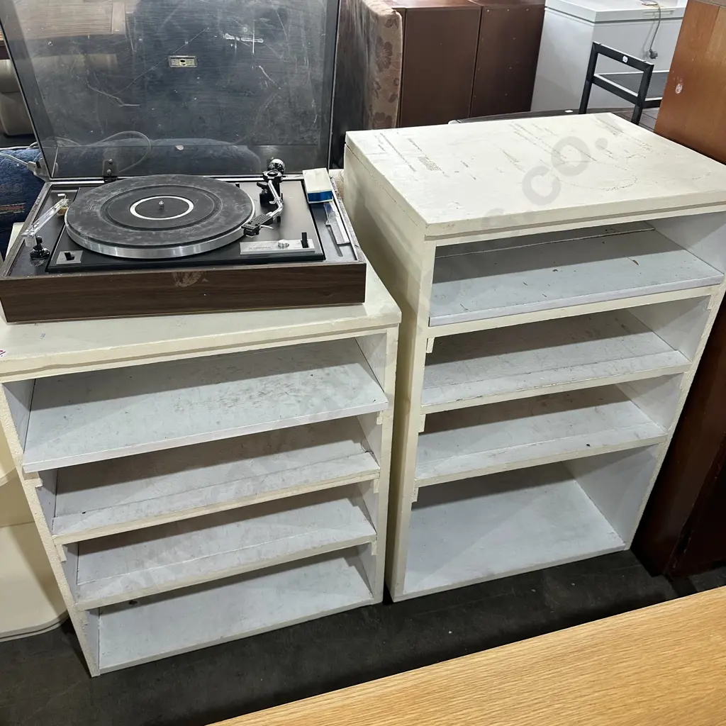 2 garage storage units Image 1++