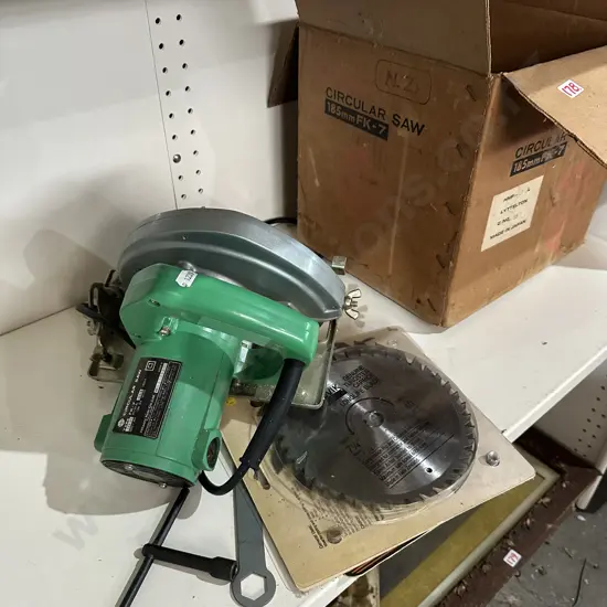Hitachi skillsaw and blades