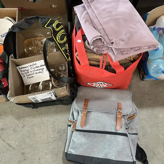picnic pack, sets of glassware, material
