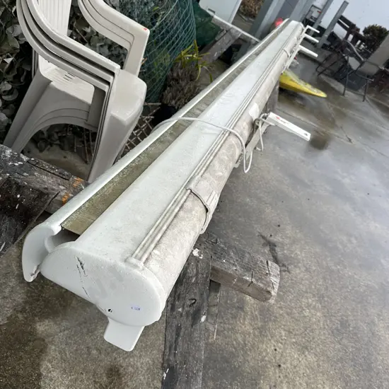 Somfy 4.8m electric awning with remote (ex Mary Doyle)