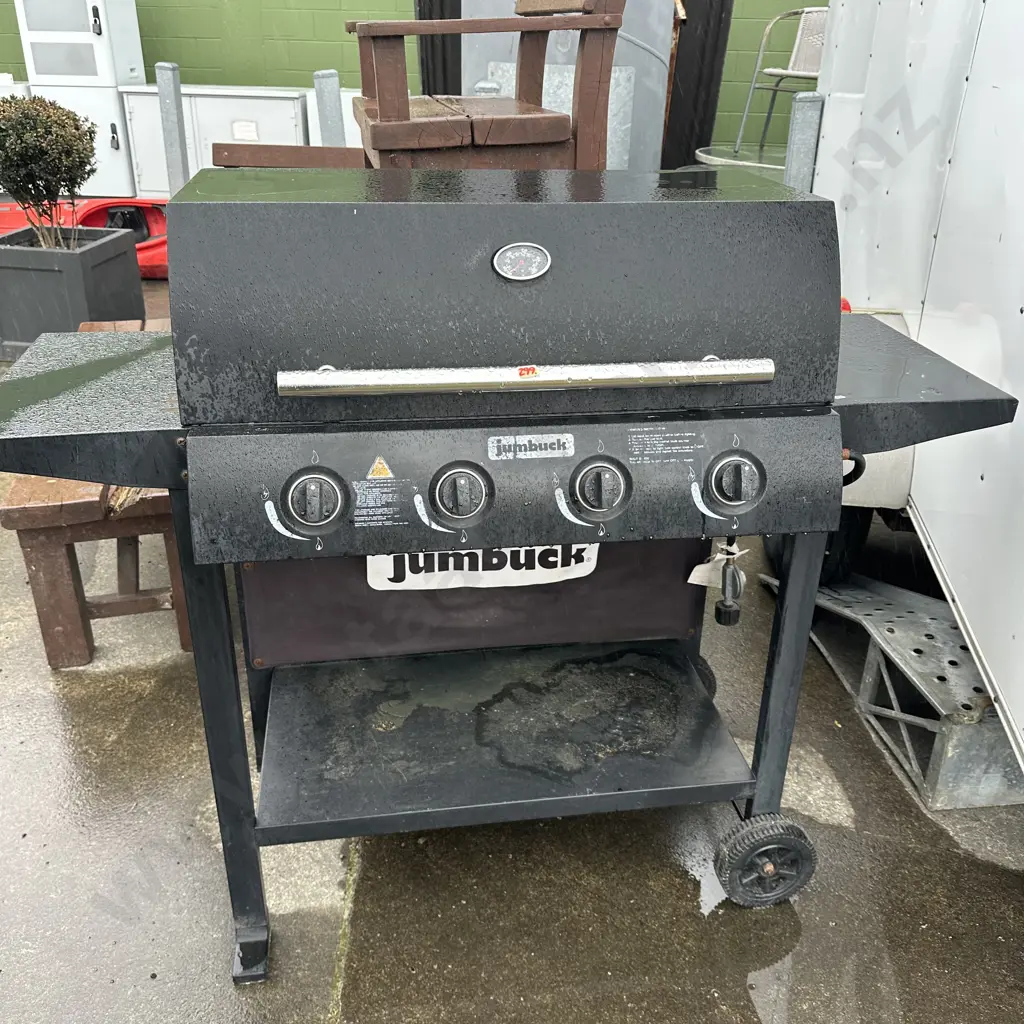 tidy Jimbuck bbq and bottle Image 1++