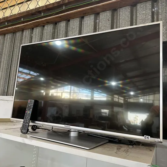 42inch full HD LED Smart Panasonic TV & remote