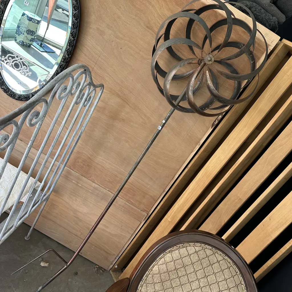 metal garden art Wind wheel Image 1++