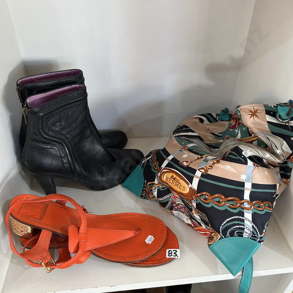 mid-century sandels, HERMS bag, plus boots Image 1++