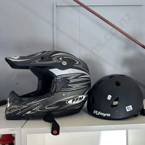 2 helmets
