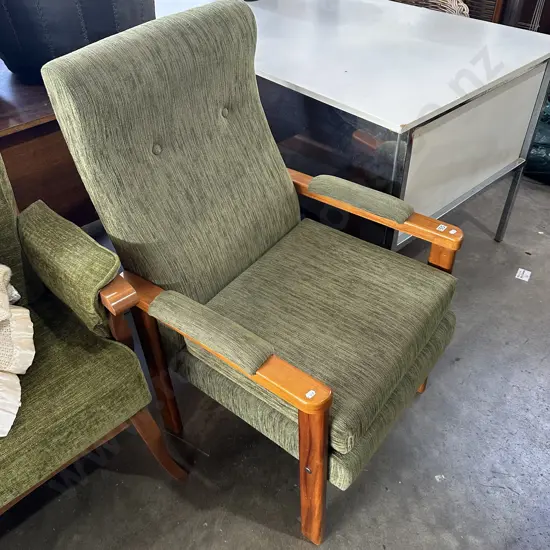 raised lounge chair