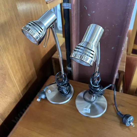 Pr of reading lamps