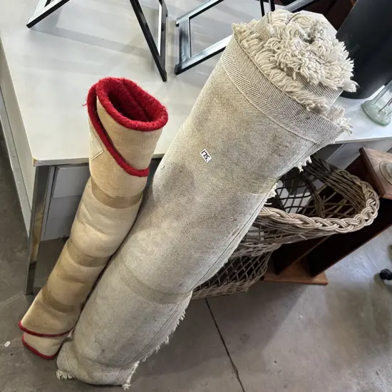 2 carpets