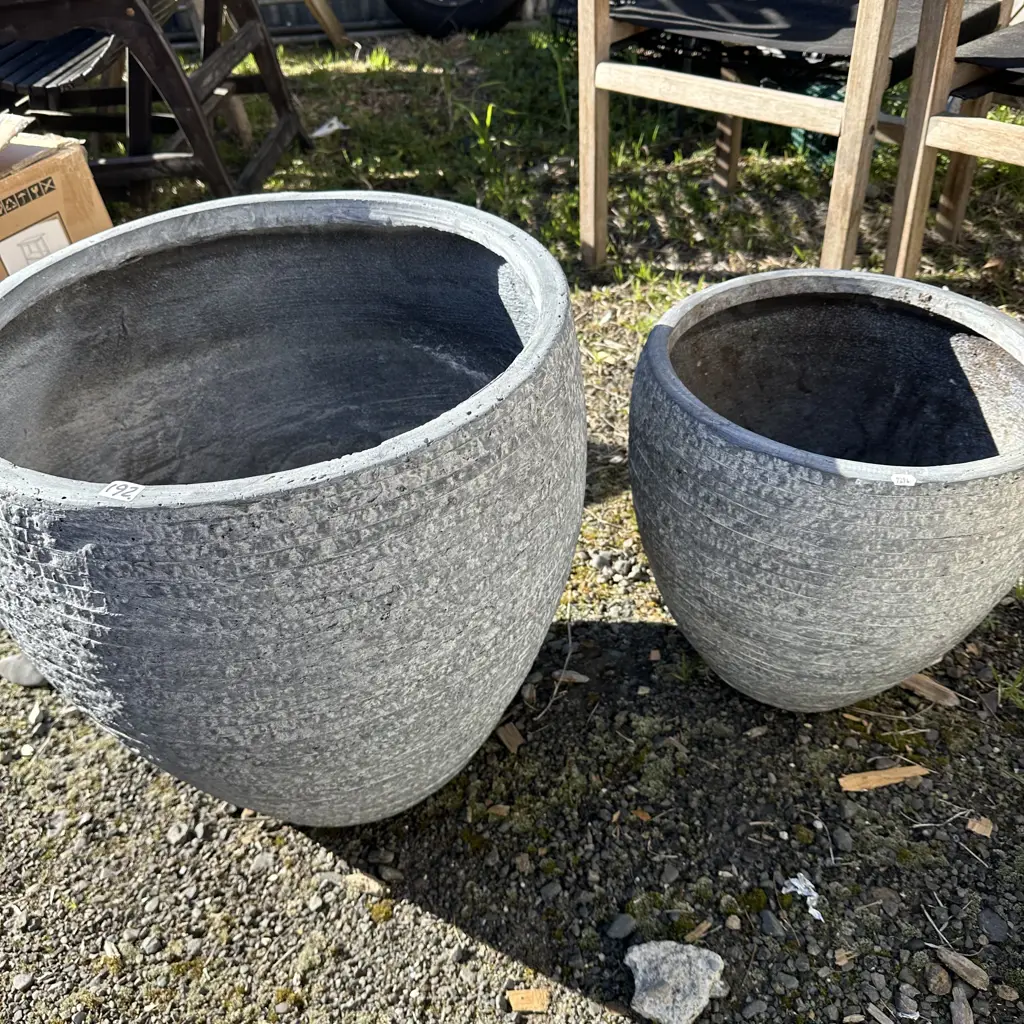 2 grey planters Image 1++