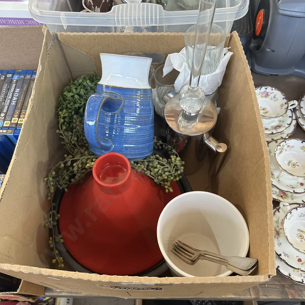 Moroccan lidded dish, rose vase, plunger etc Image 1++