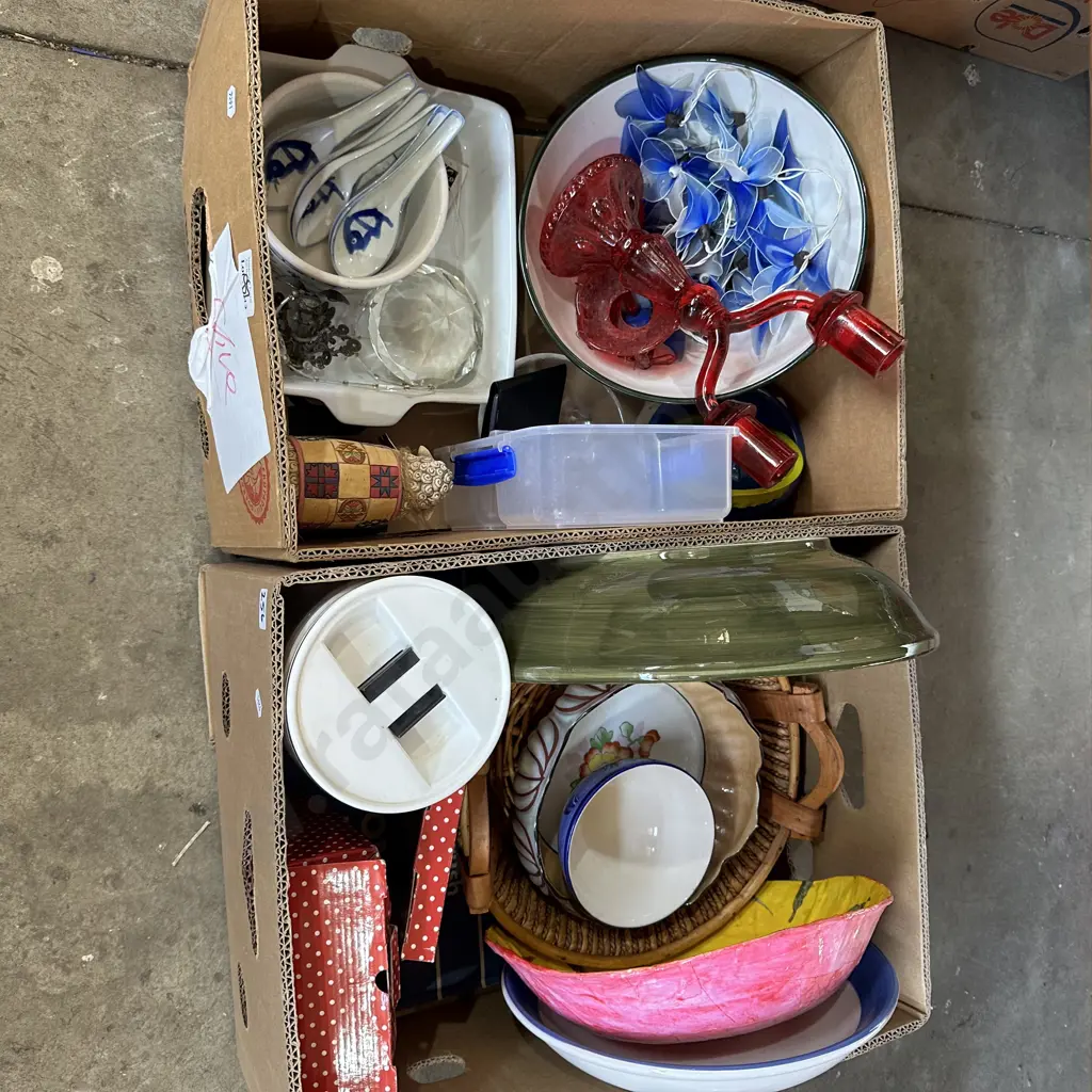 2 box lots Image 1++