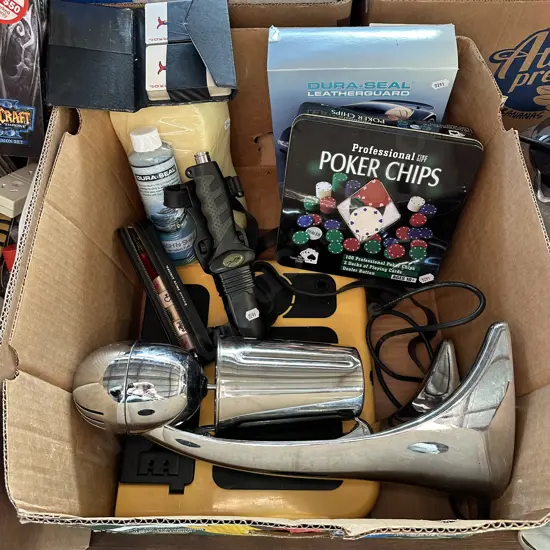 dive knife, poker chips etc