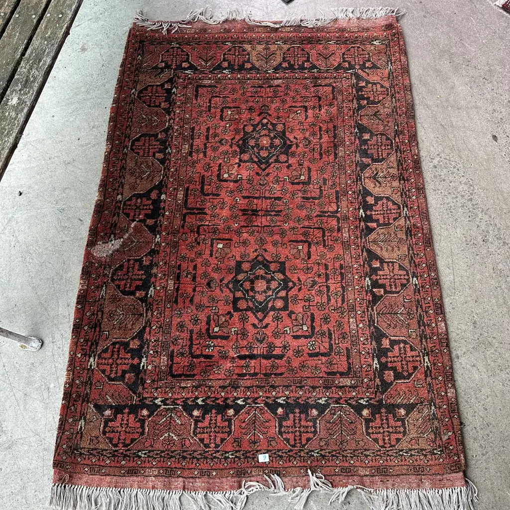 Persian rug with wax spill 1500 x 950 Image 1++