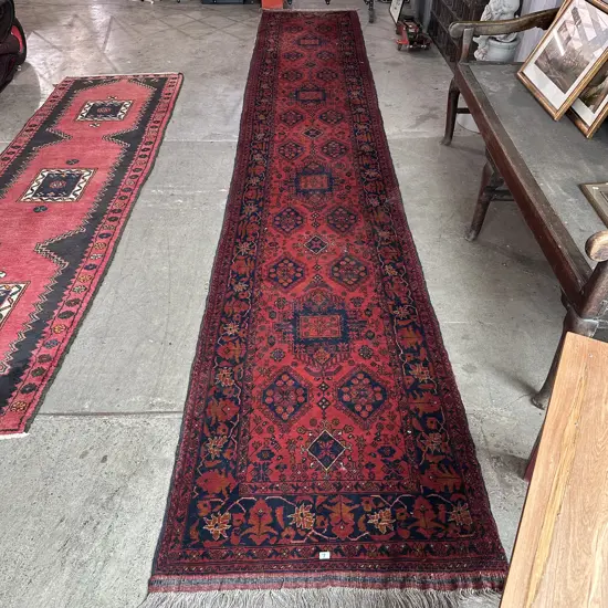 Very impressive older 5m Persian hall runner 830mm width