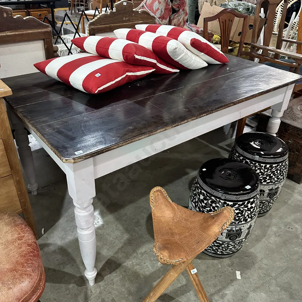 colonial kitchen table lacquered top 1500 x 900 Image 1++