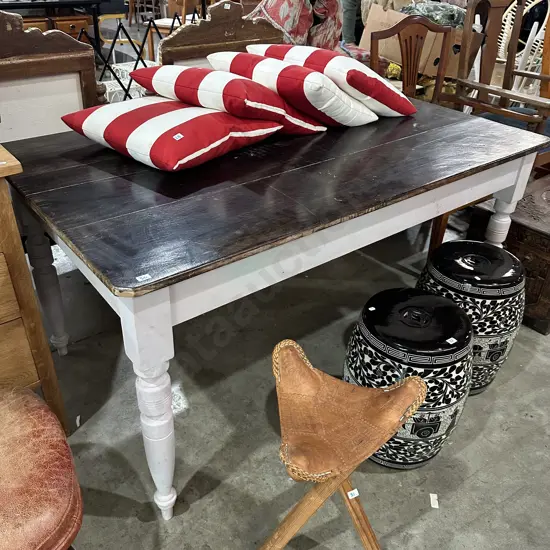 colonial kitchen table lacquered top 1500 x 900