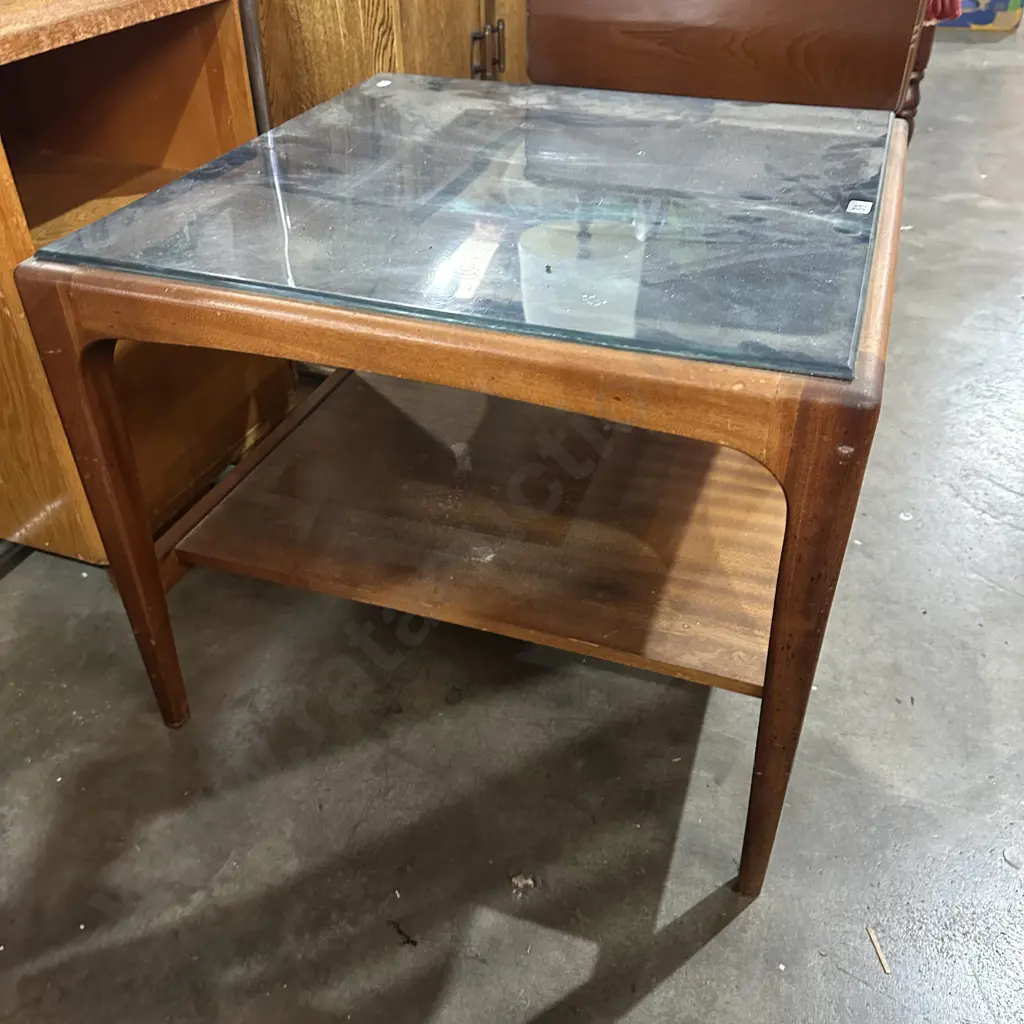 Mid-Century coffee table Image 1++