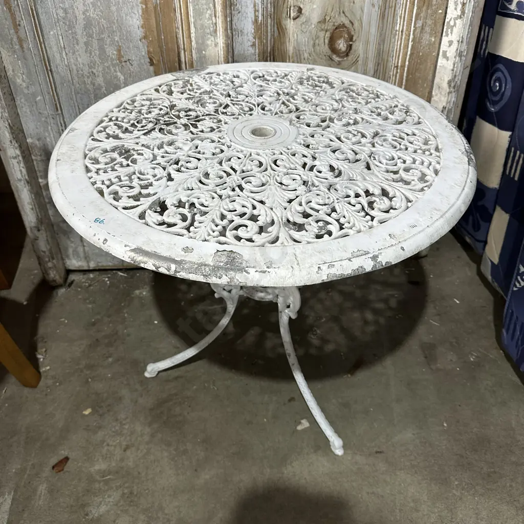 aluminium garden table Image 1++