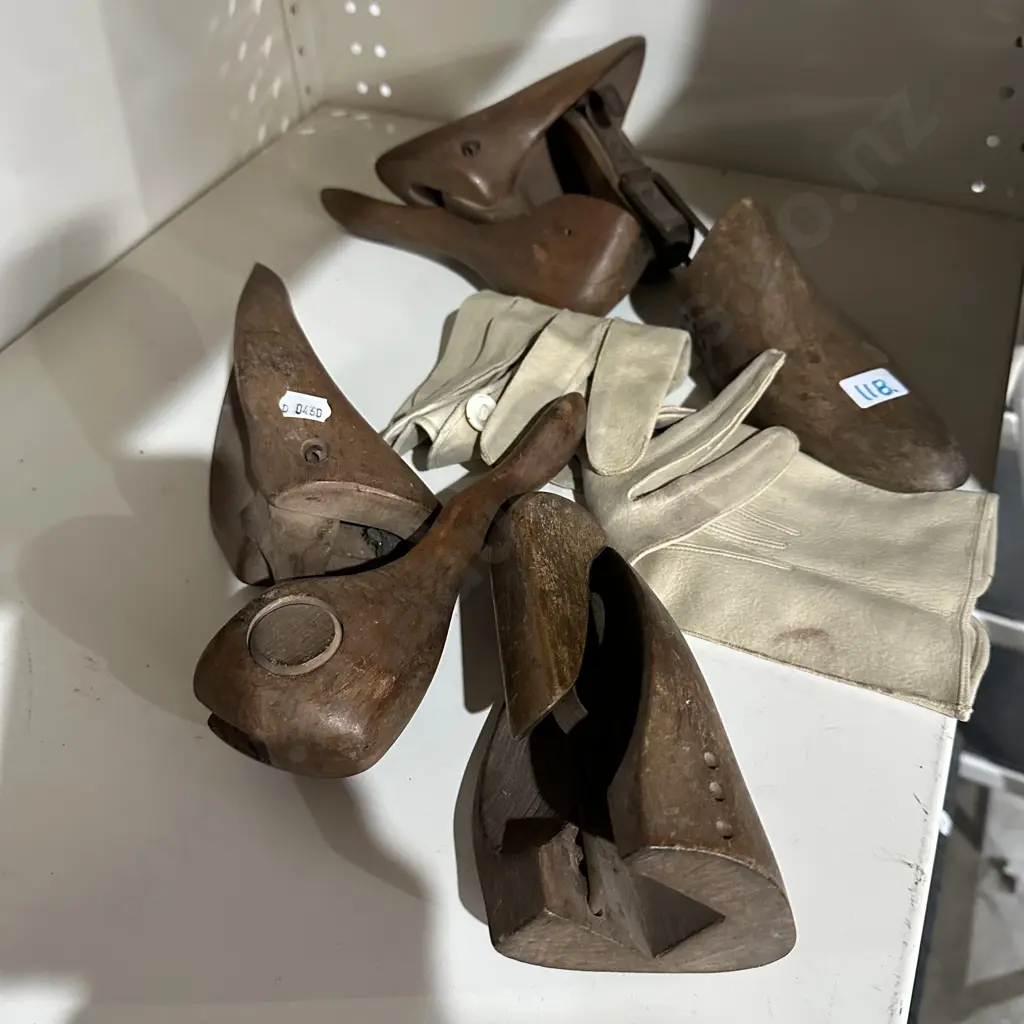 antique shoe lasts and gloves Image 1++