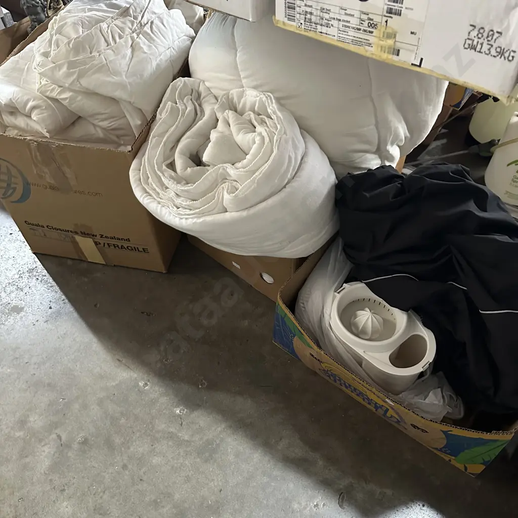 Bedding and jackets etc. Image 1++