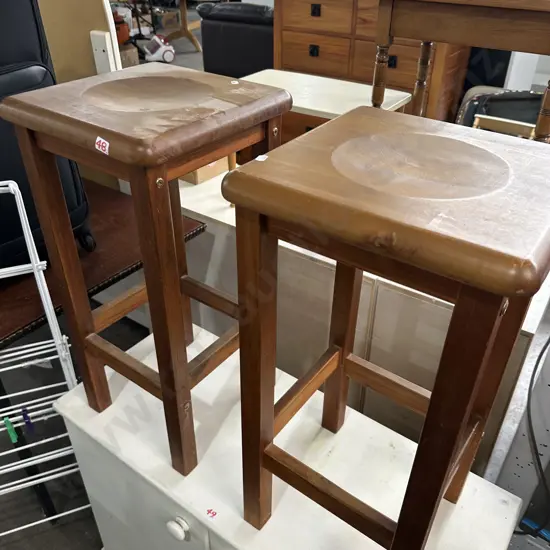 Pr bar stools