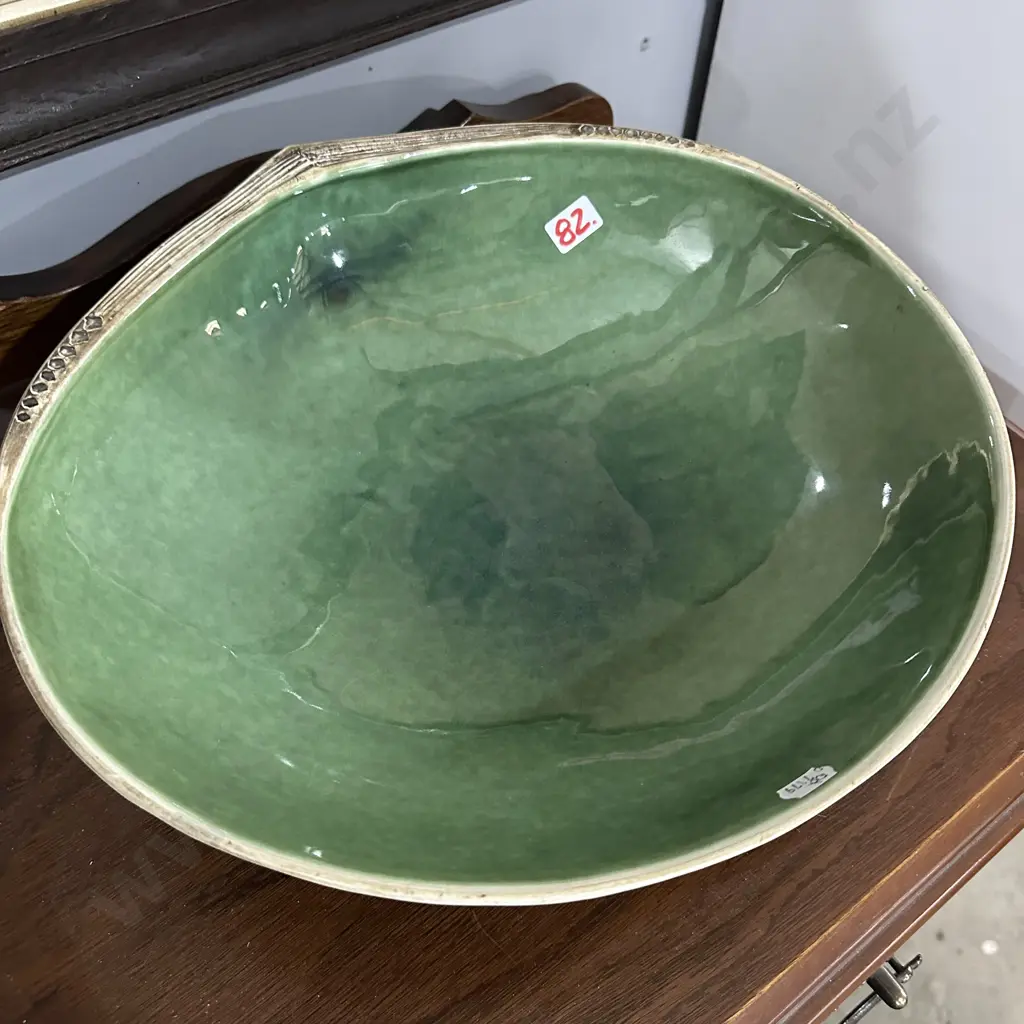 large 35cm McGlashen hand pottery Pipi shell bowl,  Nelson  NZ Image 1++