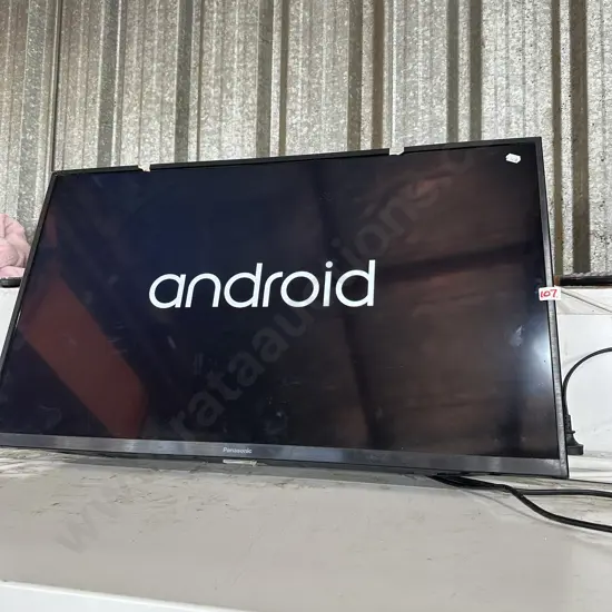 Panasonic 32 inch Full HD Android smart TV. No remote or stand.