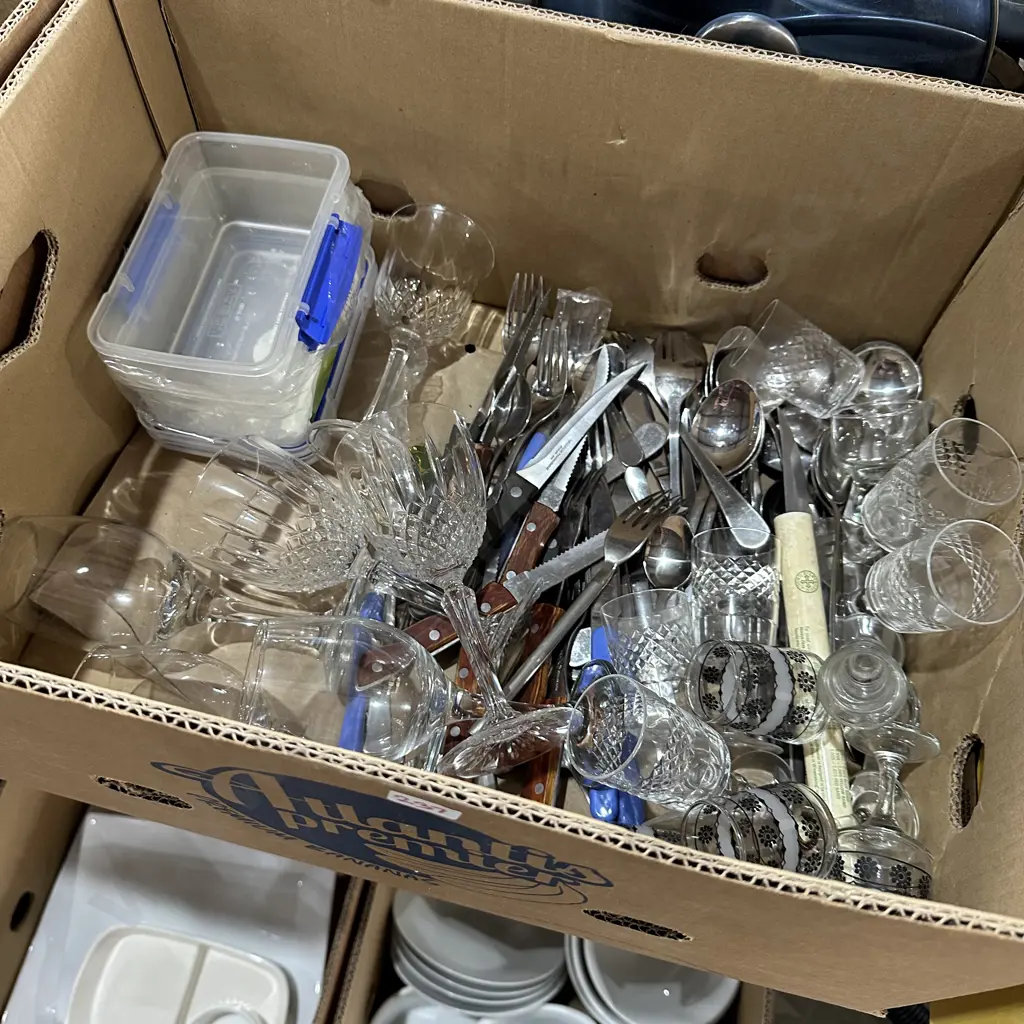 cuttlery etc Image 1++