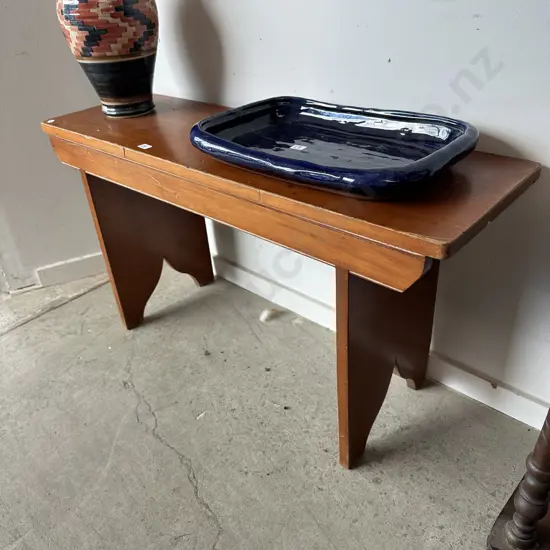 Rimu bench seat