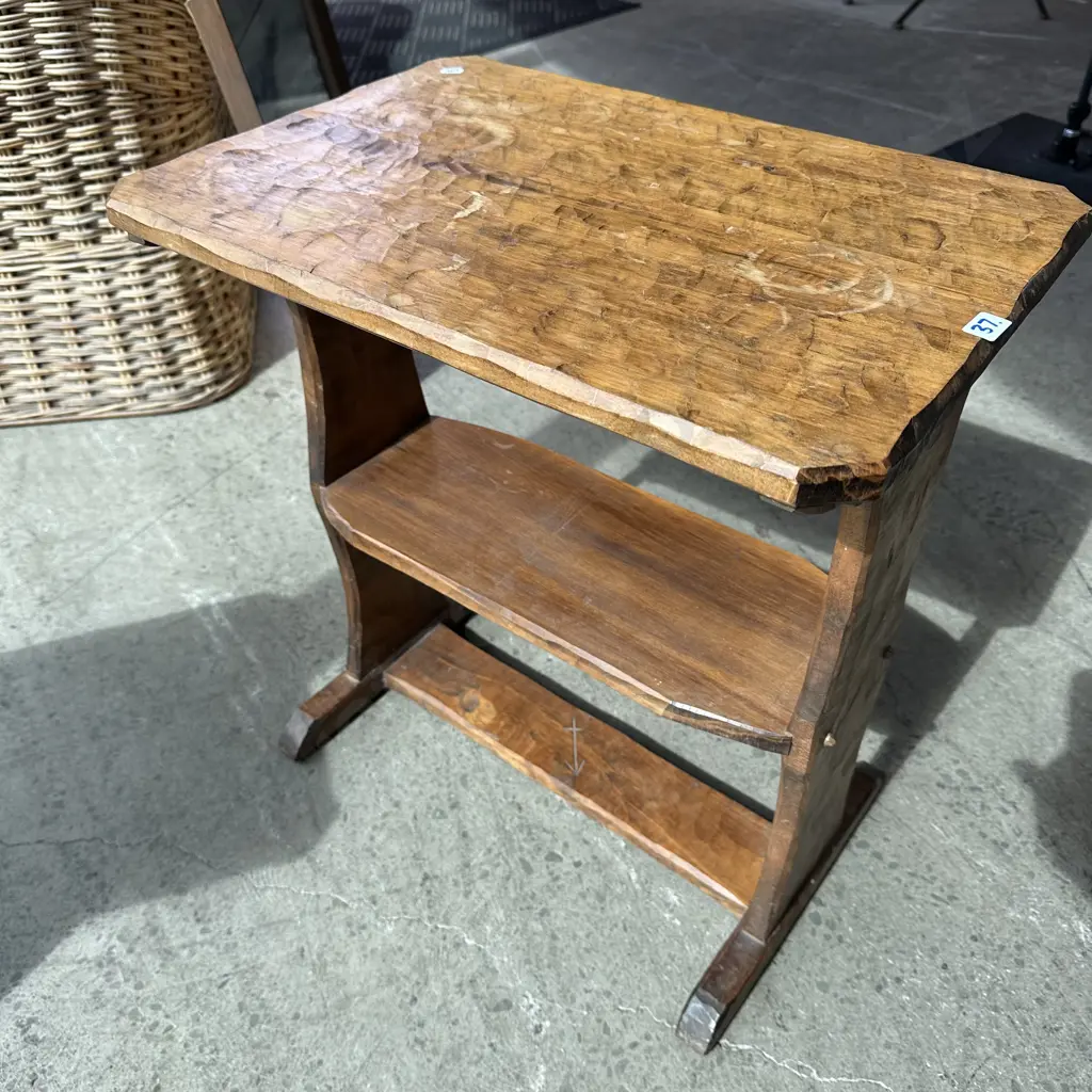 Chapman-Taylor two tier side table Image 1++