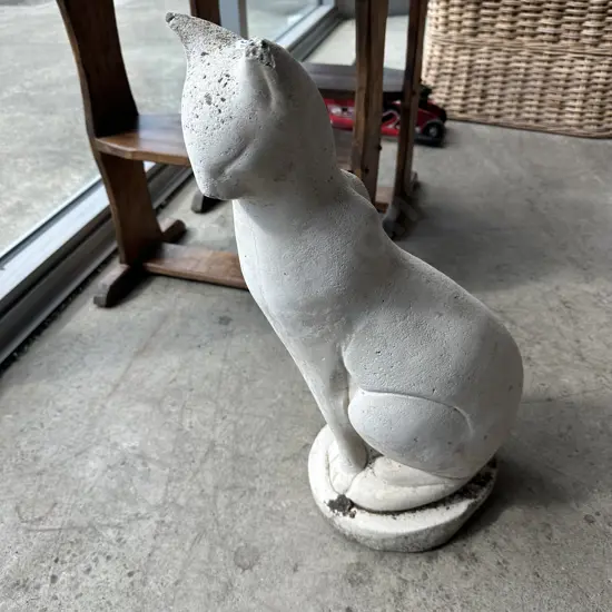 concrete garden cat statue 580mm