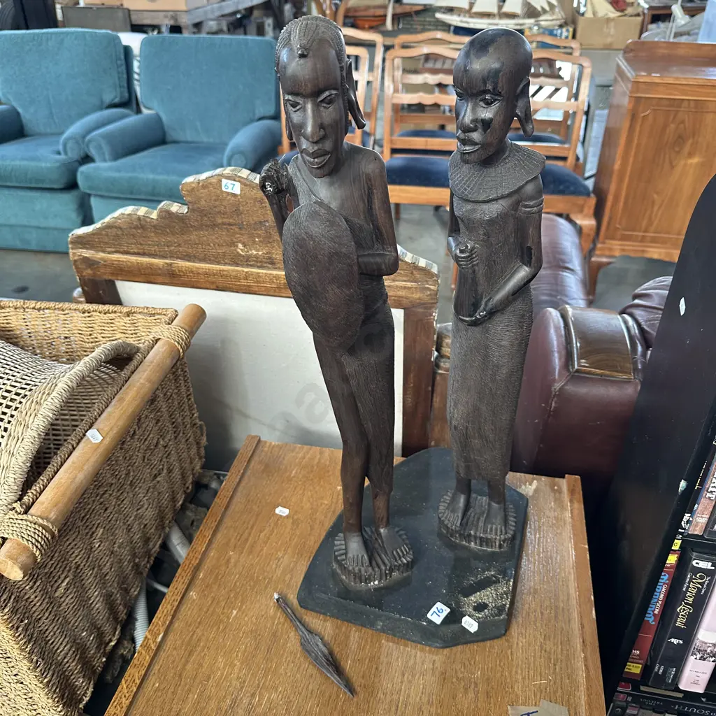 wooden carving - damaged Image 1++