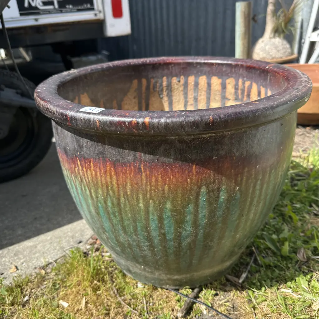 large glazed pot Image 1++