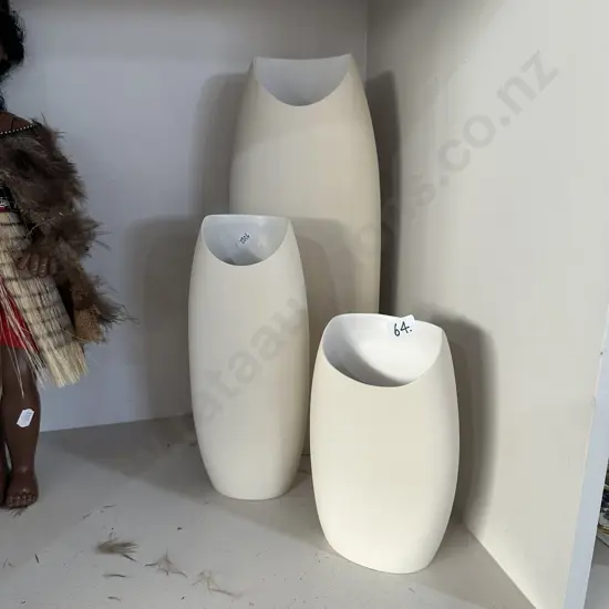 set 3 ceramic vases