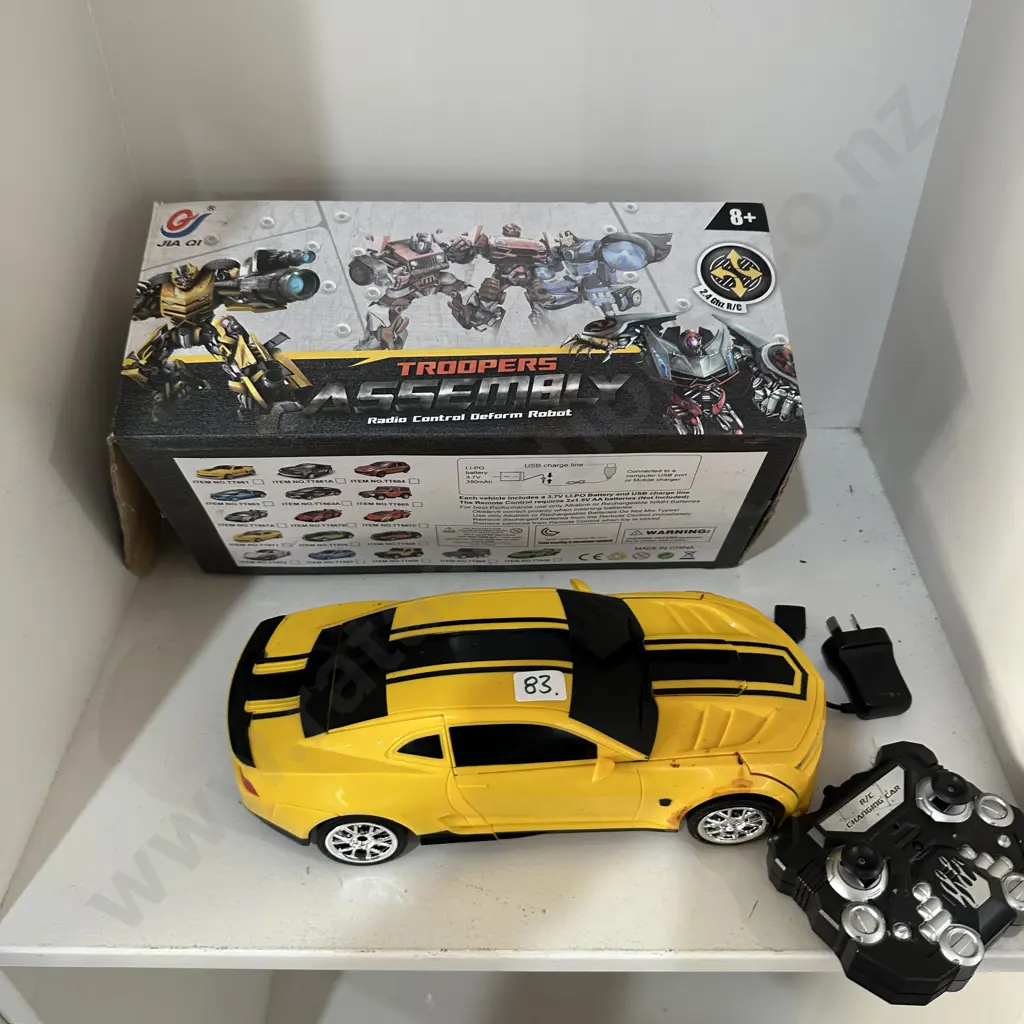 Troopers radio control deform robot Image 1++